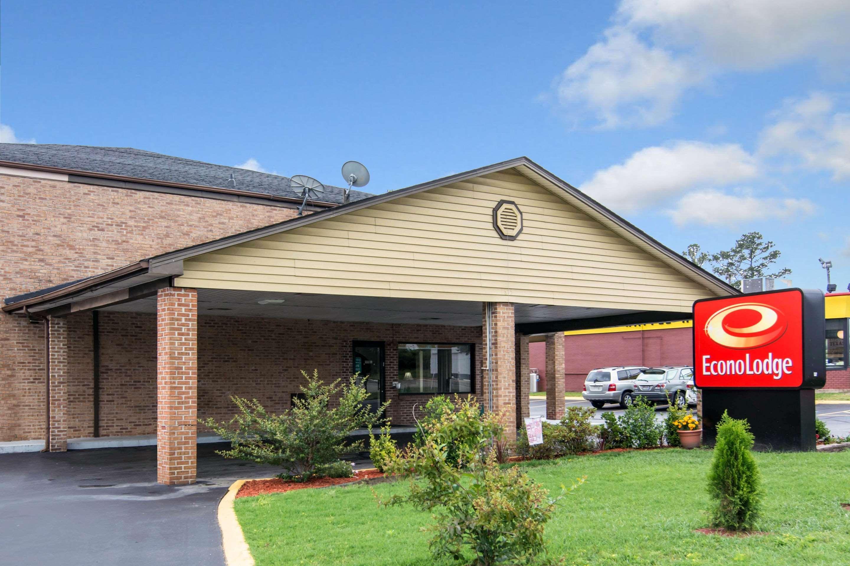 Econo Lodge Weldon - Roanoke Rapids Exterior photo